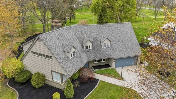 $649,900 | 465 Fort Gray Drive, Lewiston, NY 14092