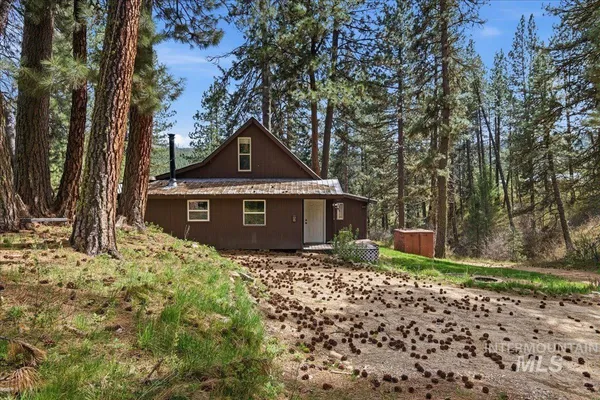 $330,000 | 6 Rattlesnake Road, Boise, ID 83716