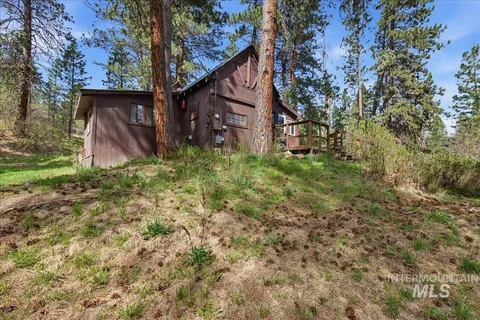 $330,000 | 6 Rattlesnake Road, Boise, ID 83716