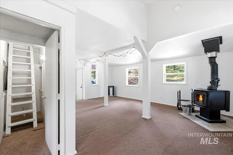 $330,000 | 6 Rattlesnake Road, Boise, ID 83716