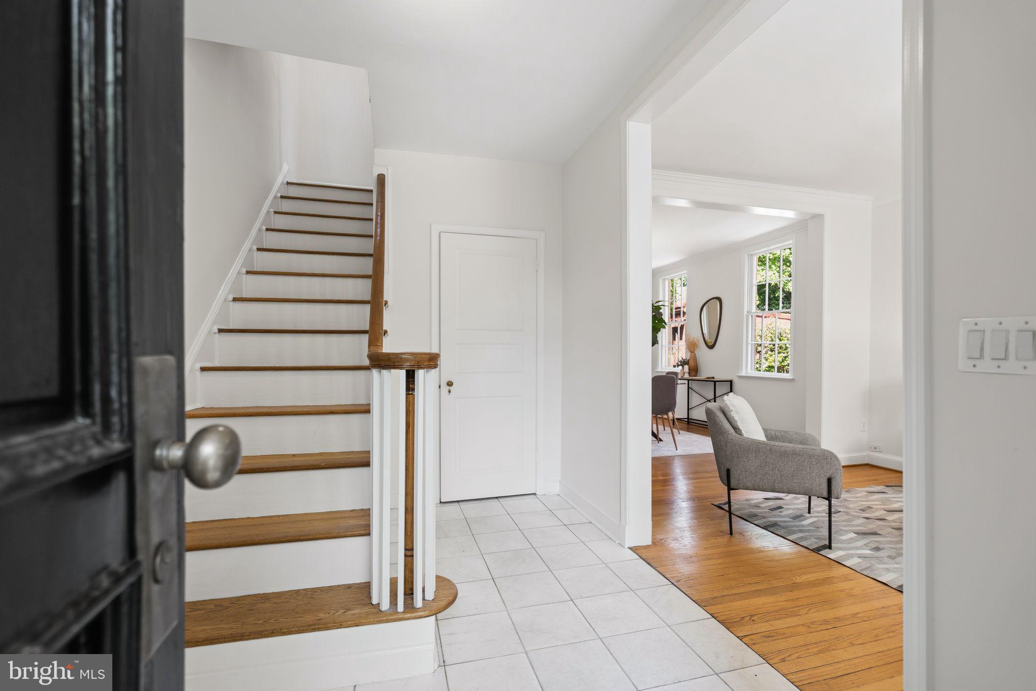 3315 Dent Place Northwest Washington, DC 20007 - Photo 5 of 41 Foyer