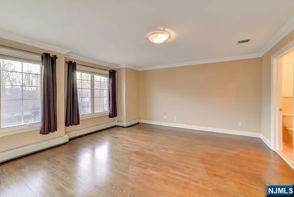 $5,100 | 31 Skymark Court, Unit 31, Upper Saddle River, NJ 07458