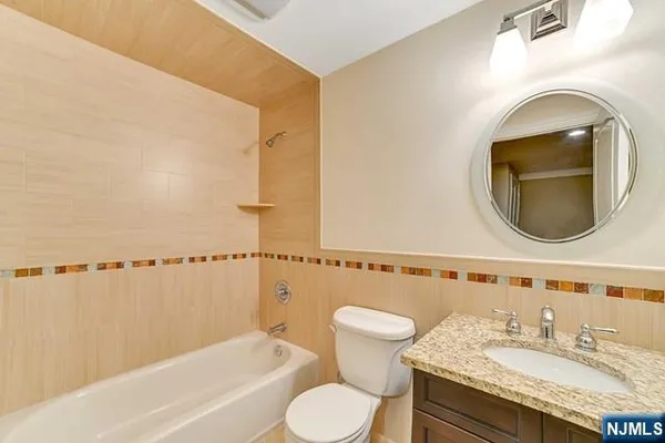 $5,100 | 31 Skymark Court, Unit 31, Upper Saddle River, NJ 07458