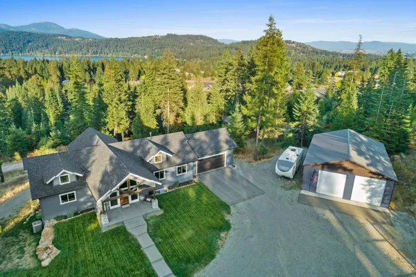 $1,950,000 | 18059 North Advent Lane, Post Falls, ID 83854