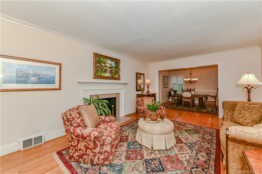 5568 Robinhood Road Charlotte, NC 28211 - Photo 4 of 21 Gallery Image 4