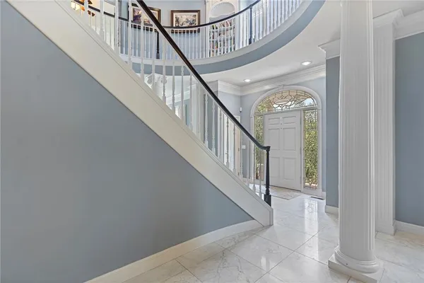 $2,195,000 | 16931 South Highland Ridge Drive, Loch Lloyd, MO 64012