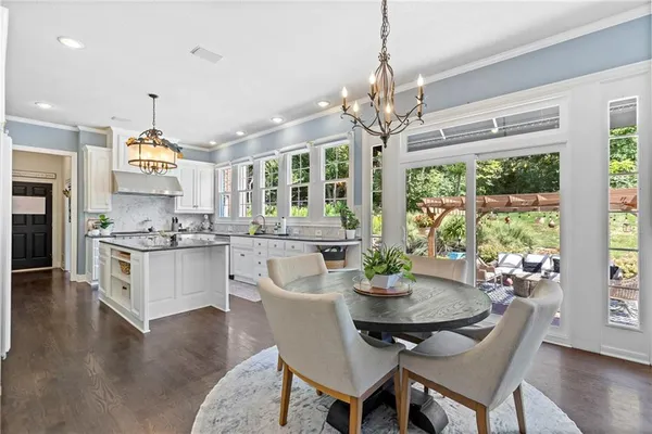 $2,195,000 | 16931 South Highland Ridge Drive, Loch Lloyd, MO 64012
