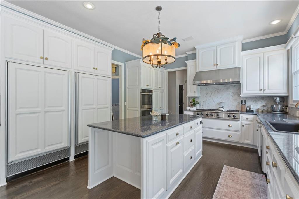 16931 South Highland Ridge Drive Loch Lloyd, MO 64012 - Photo 46 of 92