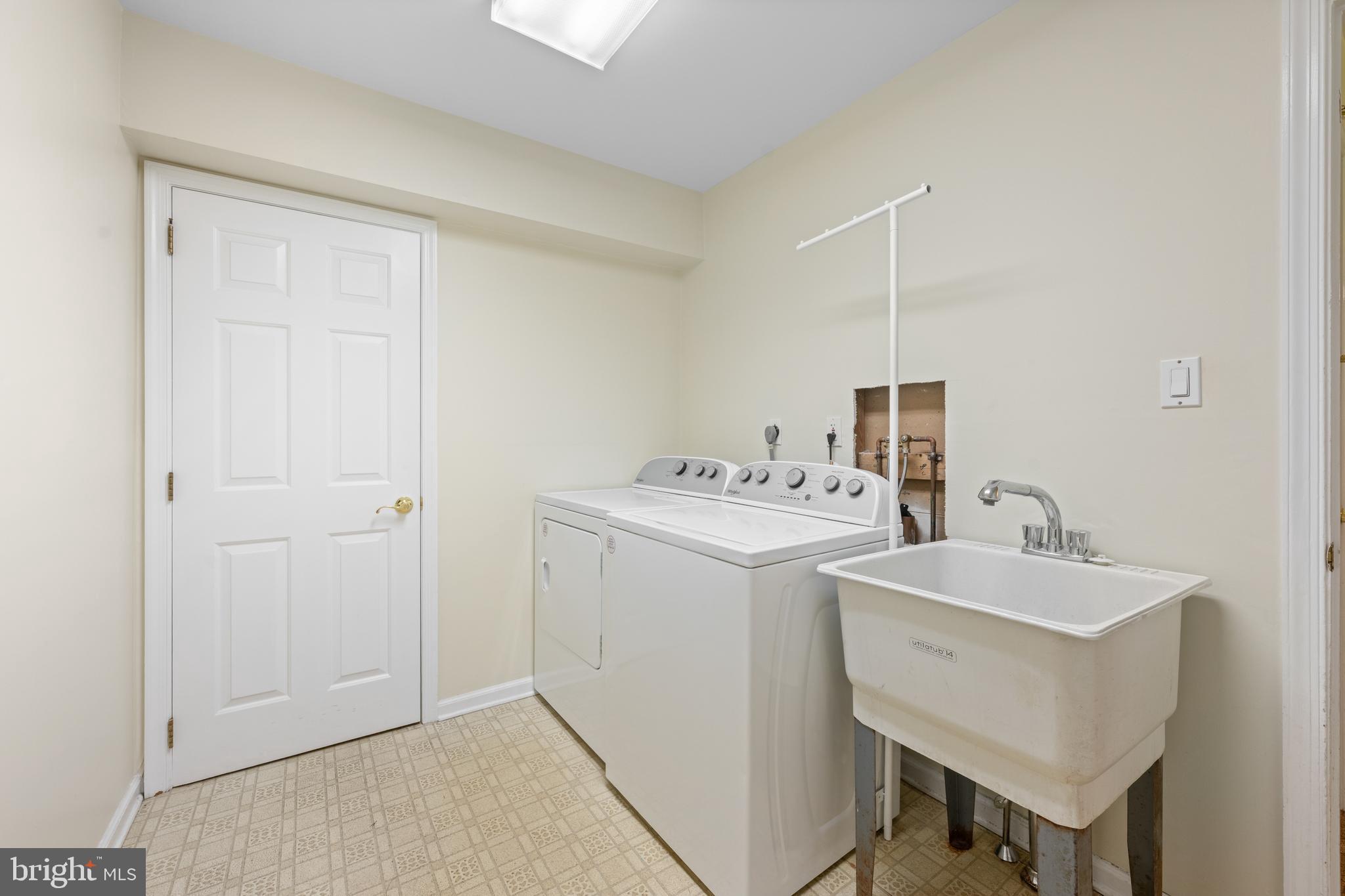 15 Calvert Circle Paoli, PA 19301 - Photo 13 of 30