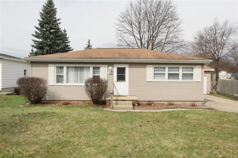 2663 Riley Avenue Southwest Wyoming, MI 49509 - Photo 1 of 21 Primary Photo