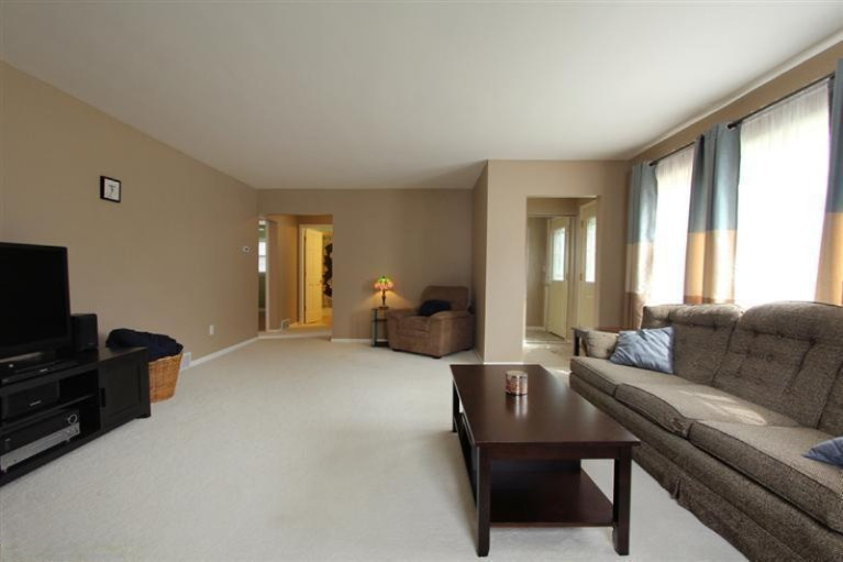2663 Riley Avenue Southwest Wyoming, MI 49509 - Photo 3 of 21 Additional Photo