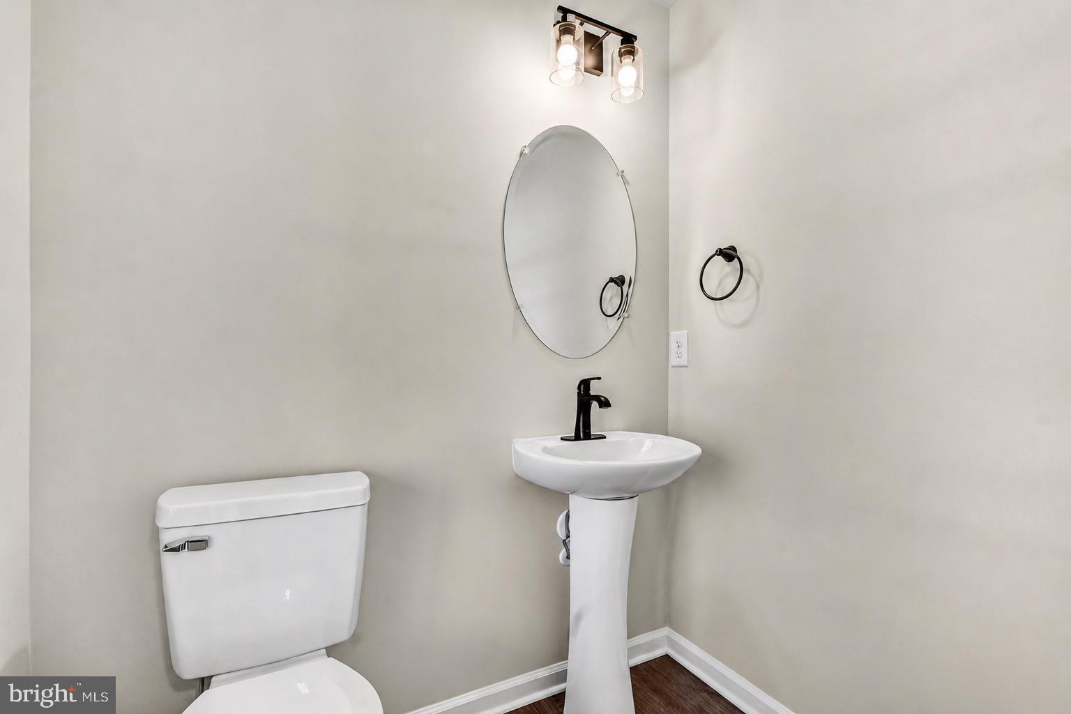2691 North Rte 9 Ocean View, NJ 08230 - Photo 15 of 37