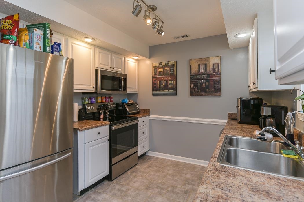 1220 Lightwood Knot Road Woodruff, SC 29388 - Photo 7 of 22 Kitchen