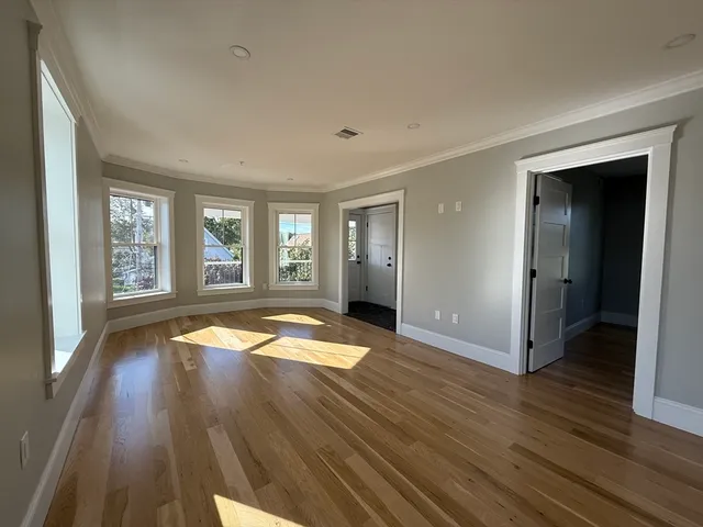 $4,100 | 95 B Grant Street, Unit 3&4, Framingham, MA 01702