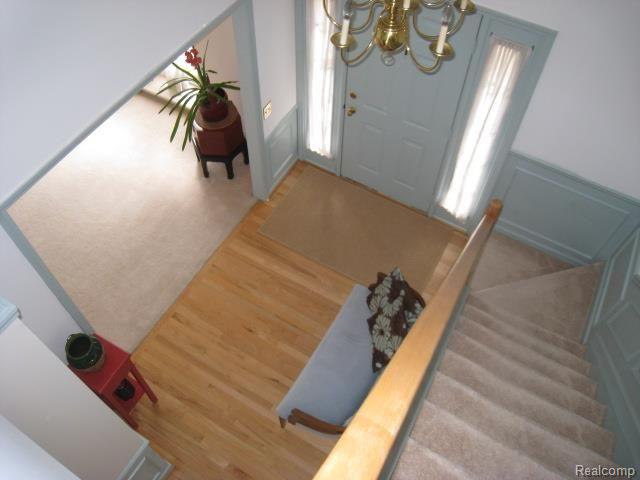 1686 Hillcrest Drive Rochester Hills, MI 48306 - Photo 4 of 18