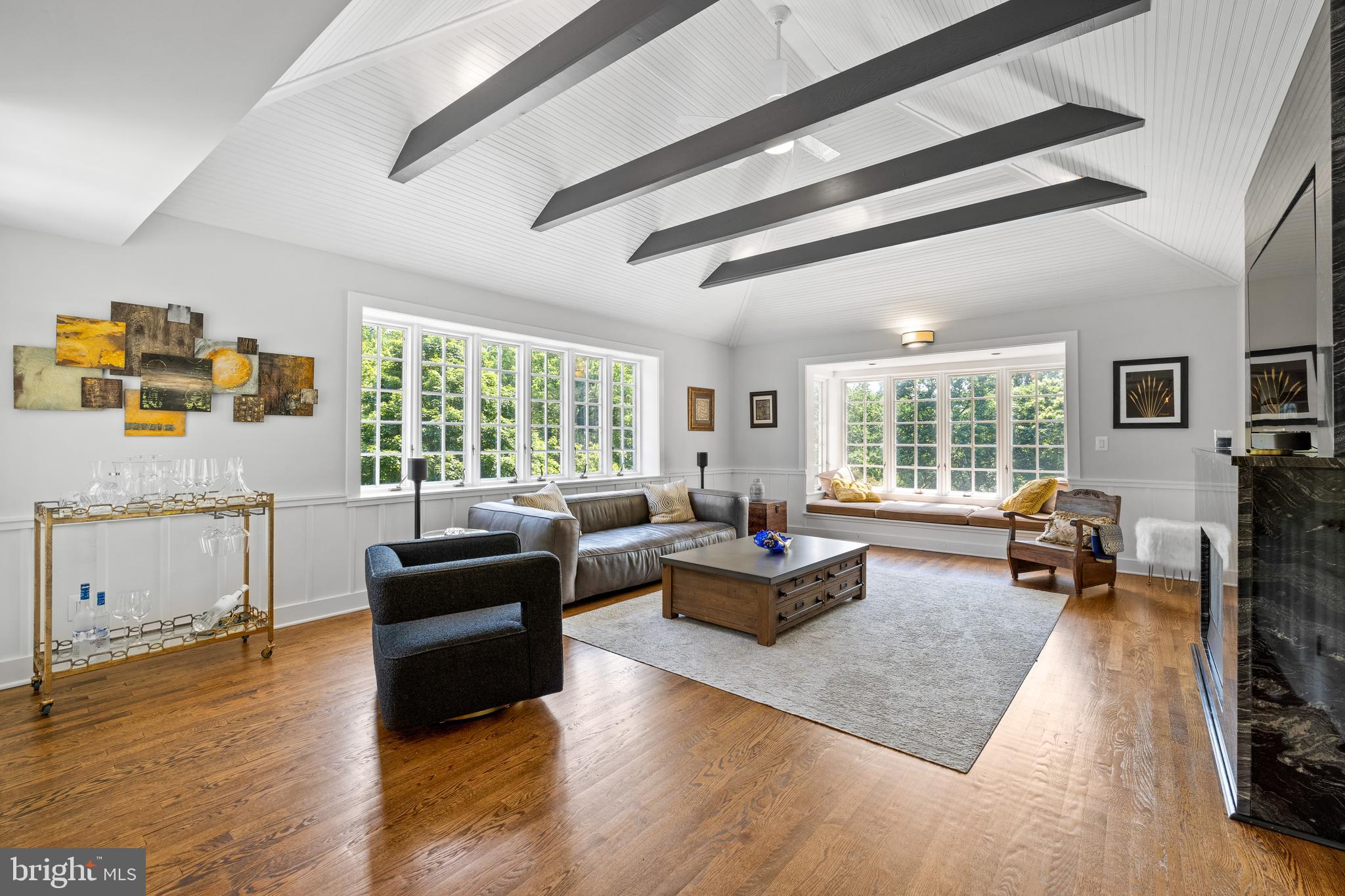 1003 Wagner Road Towson, MD 21204 - Photo 12 of 58 Family Room