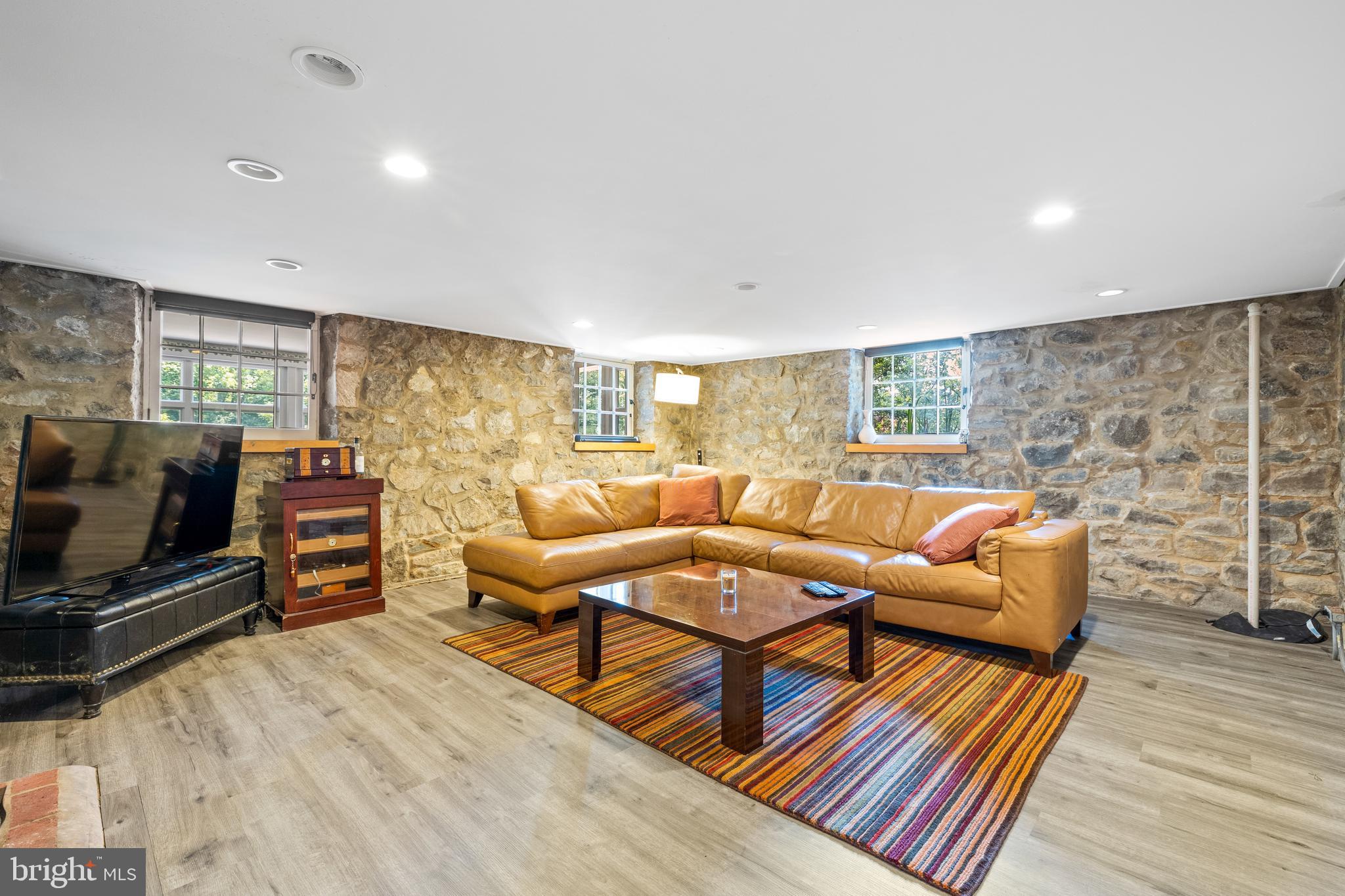 1003 Wagner Road Towson, MD 21204 - Photo 38 of 58 Rec Room
