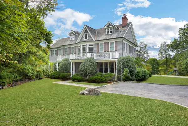 $18,000 | 28 Cliffdale Road, Greenwich, CT 06831