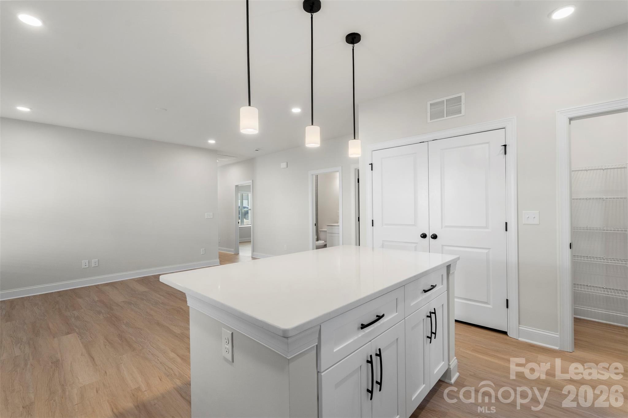 7805 Shadow Lawn Road Charlotte, NC 28269 - Photo 16 of 27