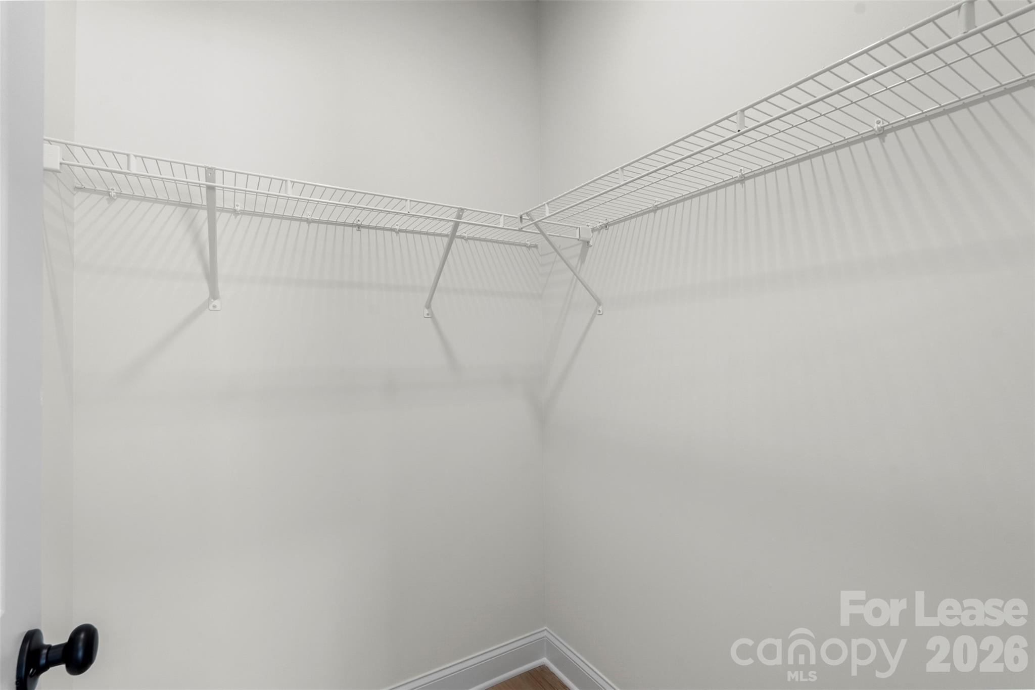 7805 Shadow Lawn Road Charlotte, NC 28269 - Photo 8 of 27