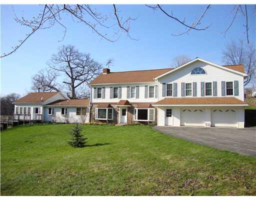 2496 Highway 30 Hookstown, PA 15050 - Photo 1 of 13 Exterior Front.