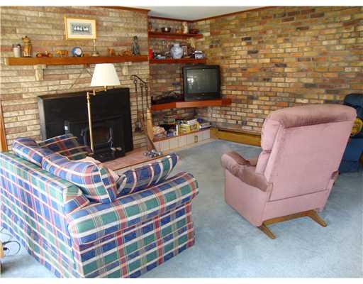 2496 Highway 30 Hookstown, PA 15050 - Photo 4 of 13 Exterior Front.