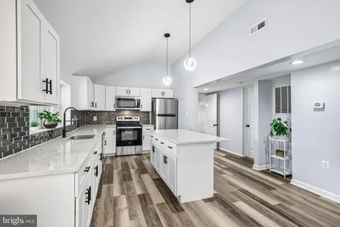 $399,900 | 1565 East Philadelphia Avenue, Gilbertsville, PA 19525