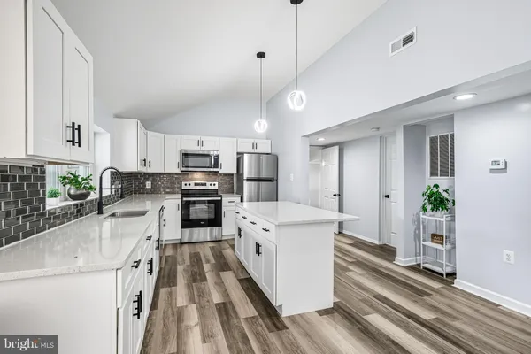 $390,000 | 1565 East Philadelphia Avenue, Gilbertsville, PA 19525