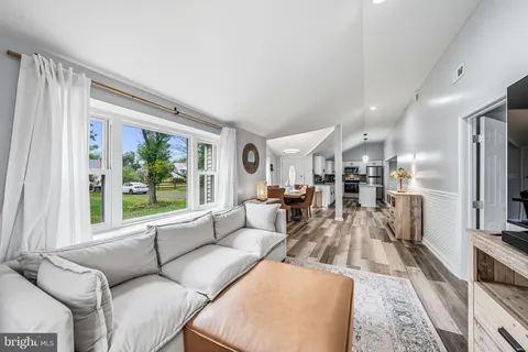 $399,900 | 1565 East Philadelphia Avenue, Gilbertsville, PA 19525