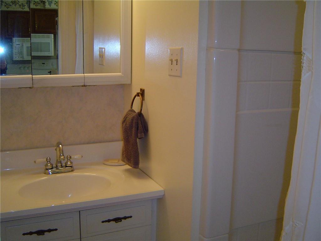 625 Tuscarawas Road Beaver, PA 15009 - Photo 19 of 25 Gallery Image 19