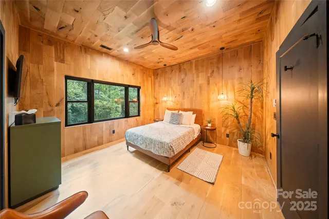 $2,995,000 | 379 Indian Trail, Mooresville, NC 28117