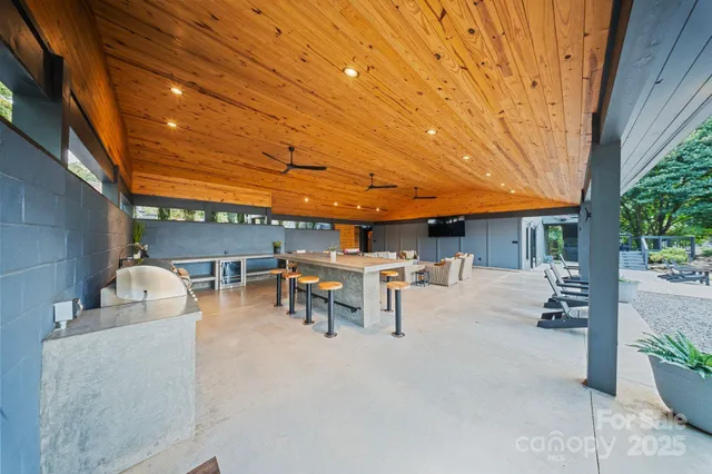 $2,995,000 | 379 Indian Trail, Mooresville, NC 28117