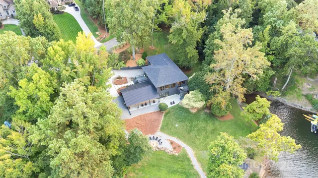 $2,995,000 | 379 Indian Trail, Mooresville, NC 28117