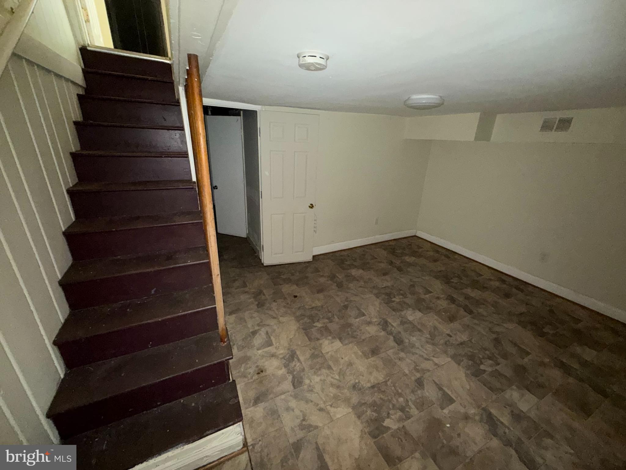 130 16th Street Northeast Washington, DC 20002 - Photo 16 of 24 a view of entryway