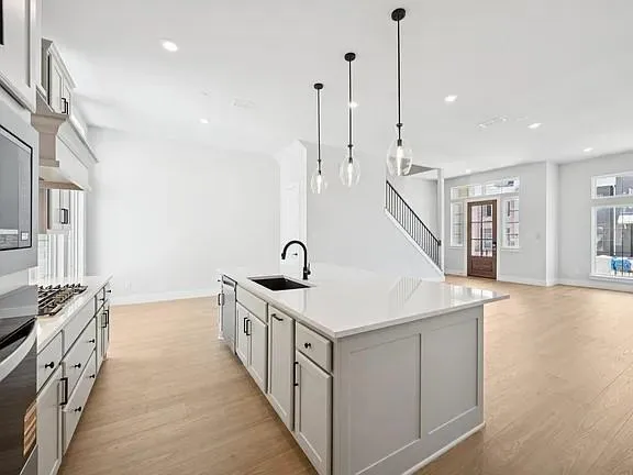 $4,500 | 4436 Burge Avenue, Frisco, TX 75033