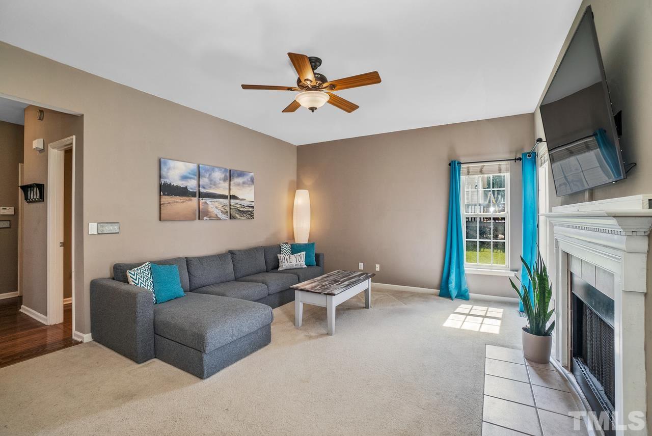 3237 Forest Mill Circle Raleigh, NC 27616 - Photo 5 of 30