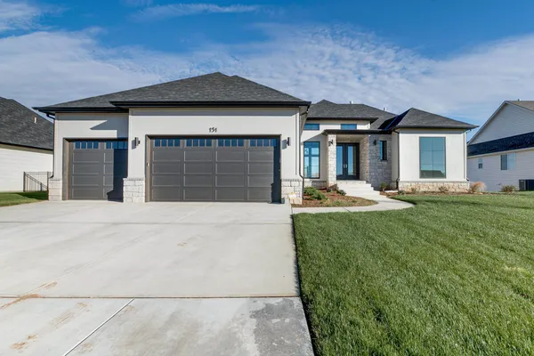 $692,713 | 151 North Ciderbluff Court, Goddard, KS 67052