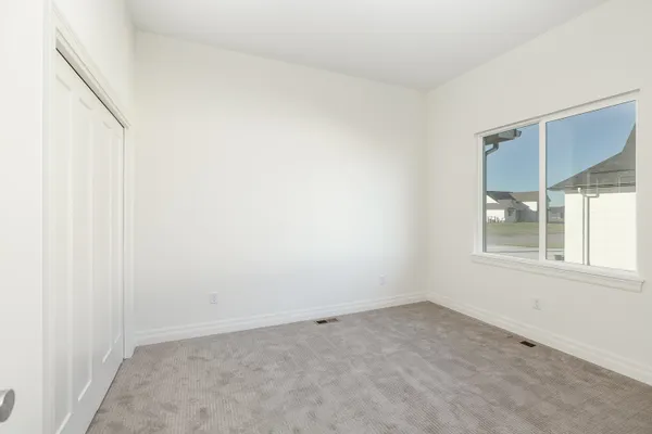 $692,713 | 151 North Ciderbluff Court, Goddard, KS 67052