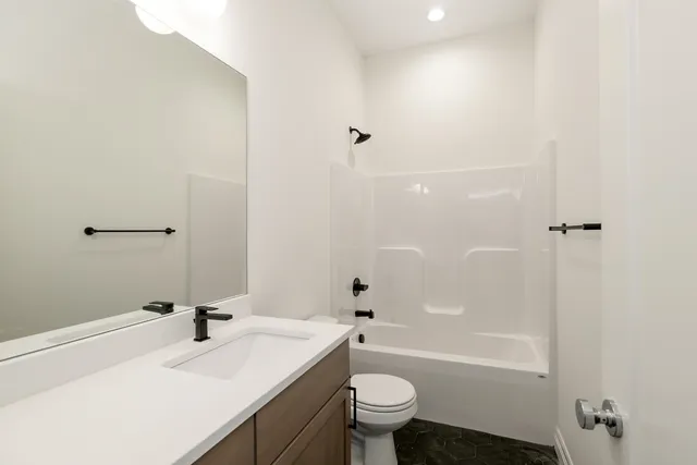 $692,713 | 151 North Ciderbluff Court, Goddard, KS 67052