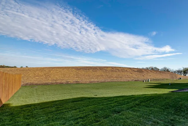 $692,713 | 151 North Ciderbluff Court, Goddard, KS 67052