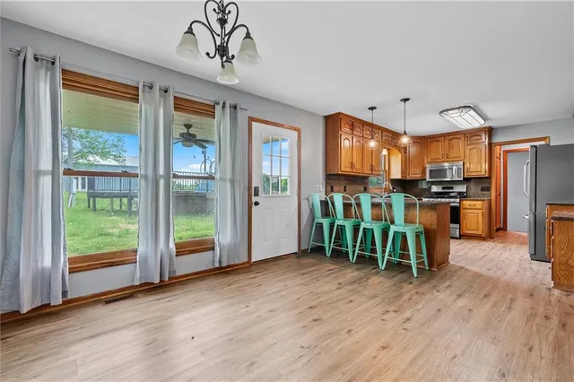 $499,900 | 19707 East State Route, Archie, MO 64725