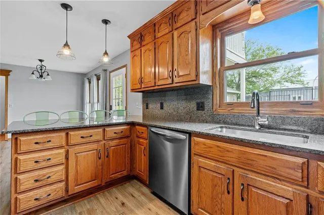 $499,900 | 19707 East State Route, Archie, MO 64725