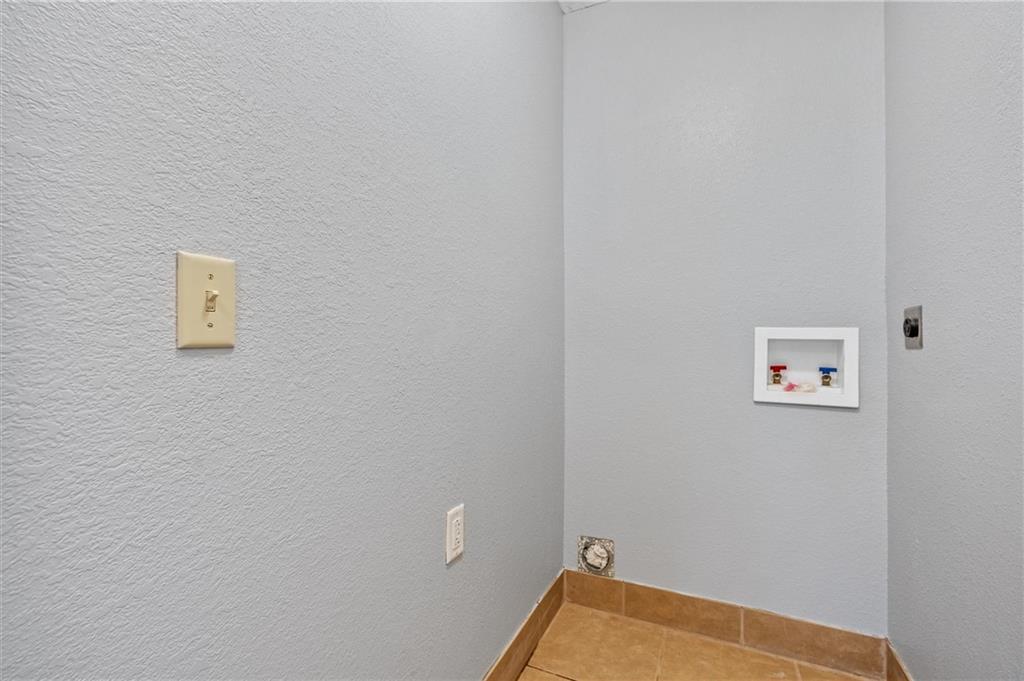 19707 East State Route Archie, MO 64725 - Photo 18 of 57