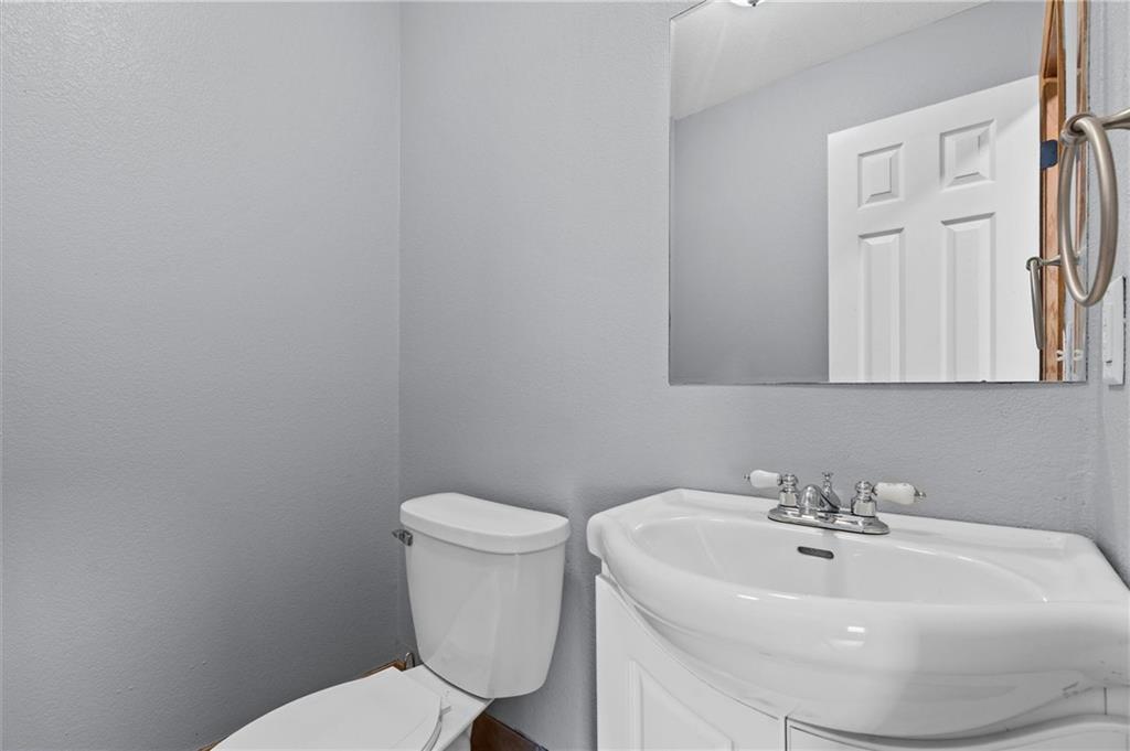 19707 East State Route Archie, MO 64725 - Photo 23 of 57