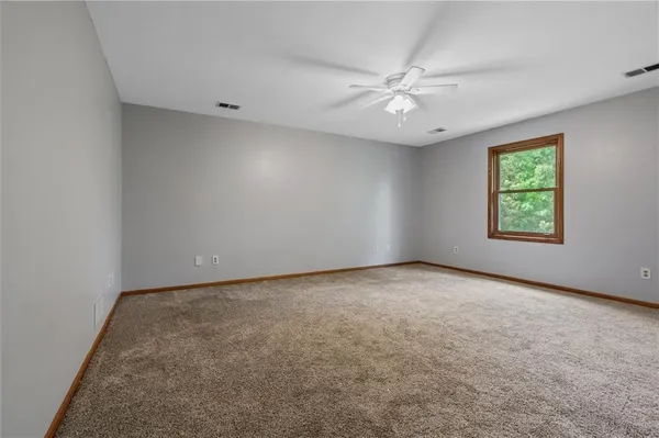 $499,900 | 19707 East State Route, Archie, MO 64725