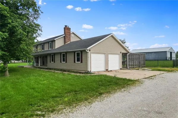 $499,900 | 19707 East State Route, Archie, MO 64725