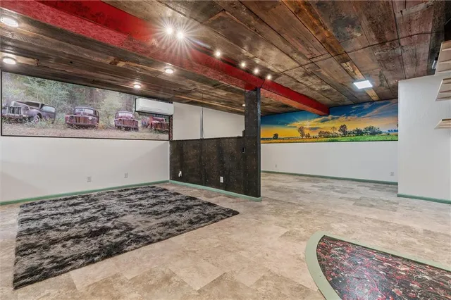 $499,900 | 19707 East State Route, Archie, MO 64725