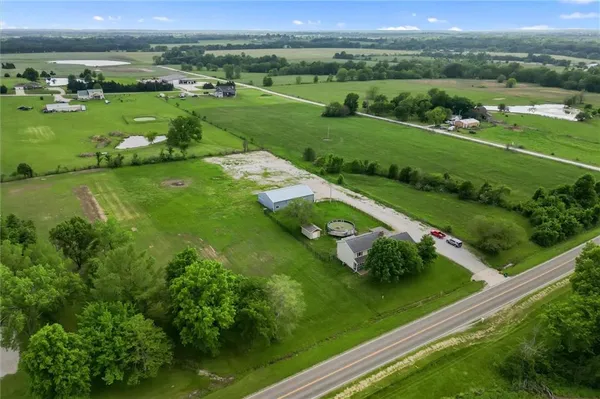 $499,900 | 19707 East State Route, Archie, MO 64725