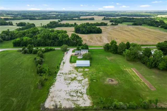 $499,900 | 19707 East State Route, Archie, MO 64725