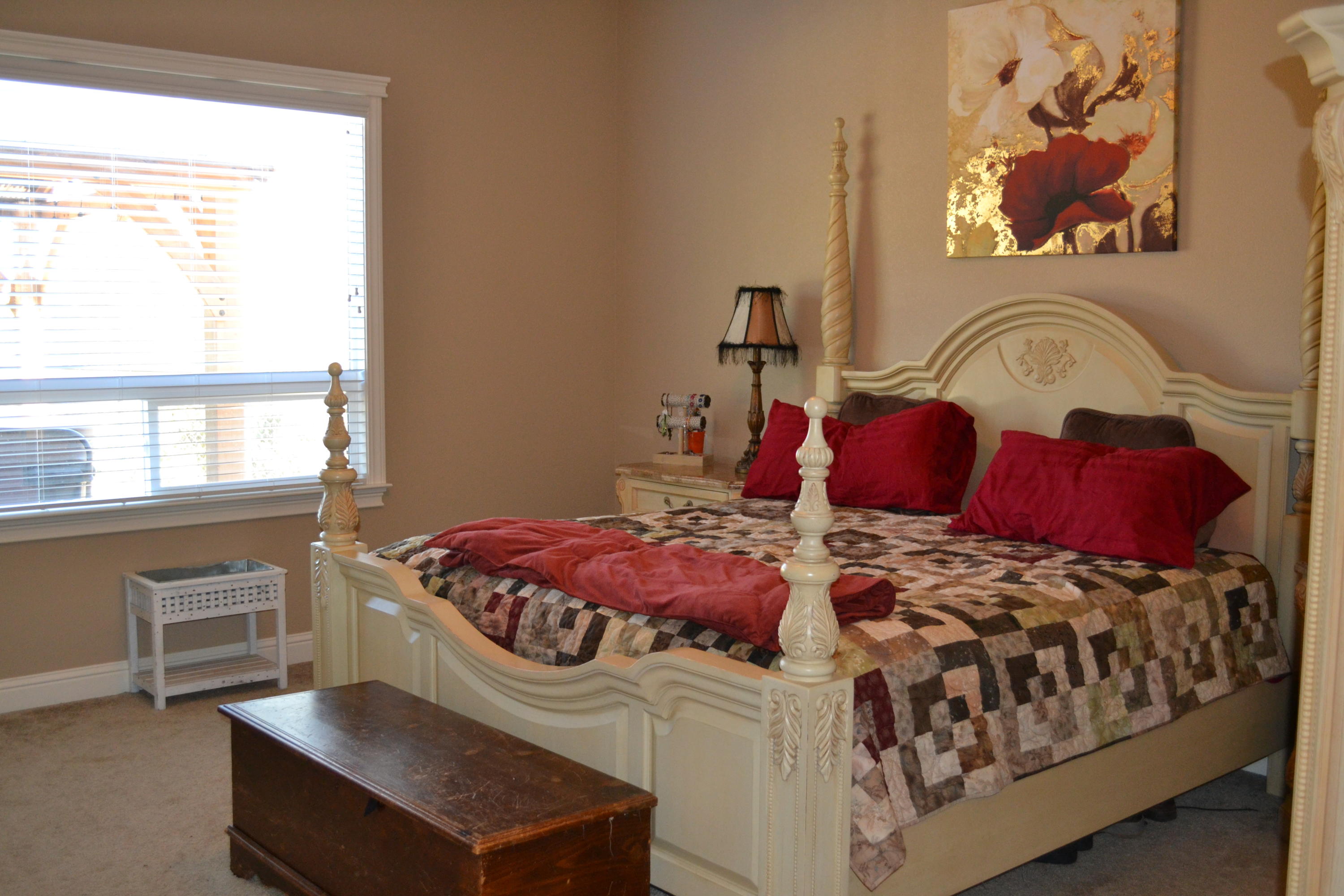 2102 Tarmac Road Redding, CA 96003 - Photo 23 of 50 Master Suite